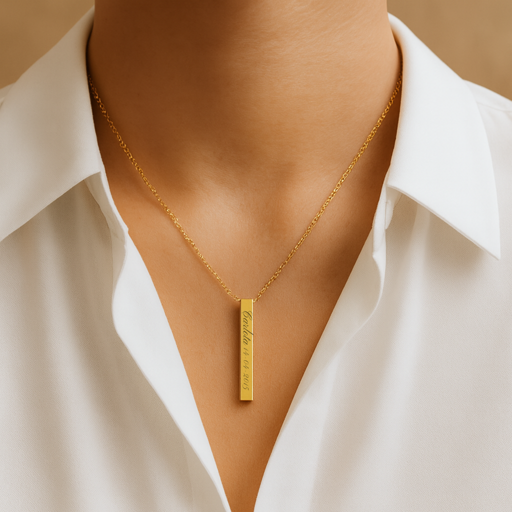 Colgante Obelisco dorado M&R