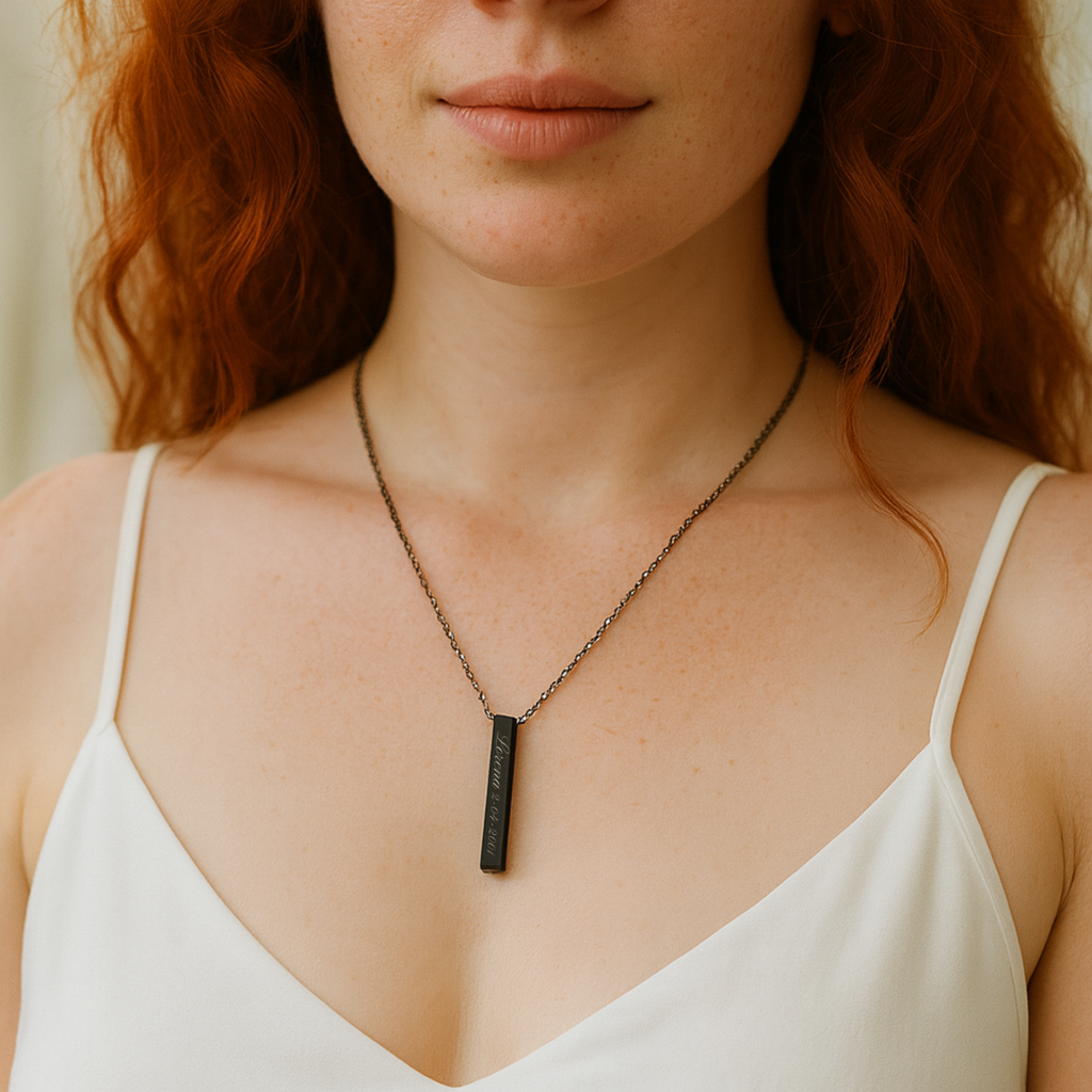 Colgante Obelisco negro M&R