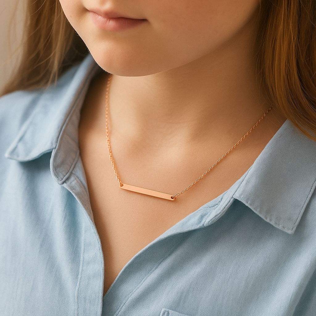 Colgante Barra niña oro rosa M&R Sigunature